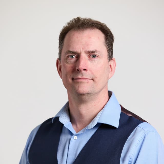 Image of Damien Gent